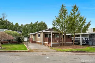 7031 NE 175th St, Kenmore, WA 98028 - Photo 1