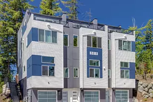 8818 NE 173rd Pl, Bothell, WA 98011 - Photo 1