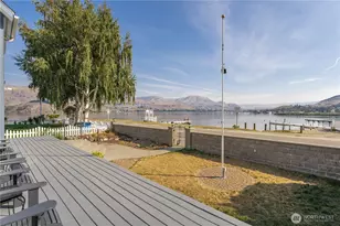 117 Water St, Chelan, WA 98816 - Photo 1