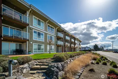 8075 Harborview Road #305, Blaine, WA 98230 - Photo 1