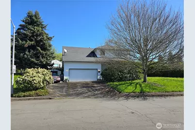 208 NE 106th Street, Vancouver, WA 98685 - Photo 1