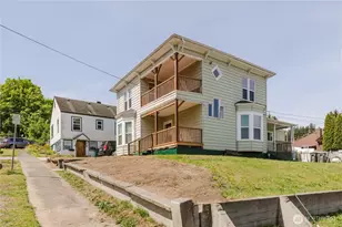 3004 Porter St, Bremerton, WA 98312 - Photo 1