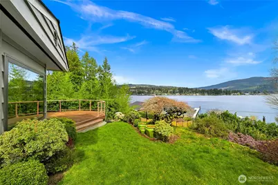 1016 Coronado Avenue, Bellingham, WA 98229 - Photo 1