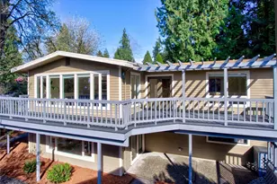 11717 NE 73rd St, Kirkland, WA 98033 - Photo 1