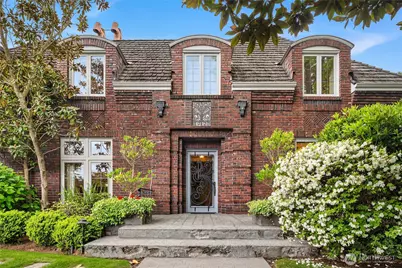 1919 Shenandoah Drive E, Seattle, WA 98112 - Photo 1