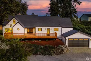 2429 Grandview Dr W, University Place, WA 98466 - Photo 1