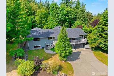 633 Wanapum, La Conner, WA 98257 - Photo 1