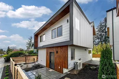 5307 48th Avenue S, Seattle, WA 98118 - Photo 1