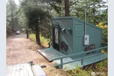 700 Pine Sun Loch Drive, Ronald, WA 98940 - Photo 1