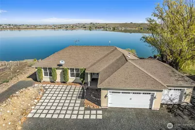 5738 Panorama Drive NE, Moses Lake, WA 98837 - Photo 1