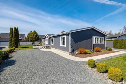 896 Carriage Court #49, Sedro Woolley, WA 98284 - Photo 1