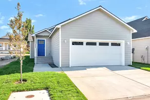 123 E 9th Ave, Moses Lake, WA 98837 - Photo 1