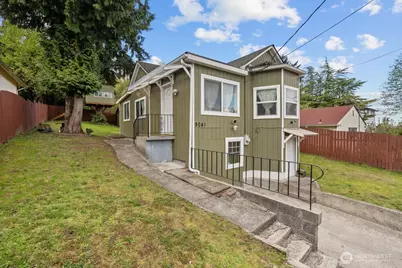 9041 3rd Avenue S, Seattle, WA 98108 - Photo 1
