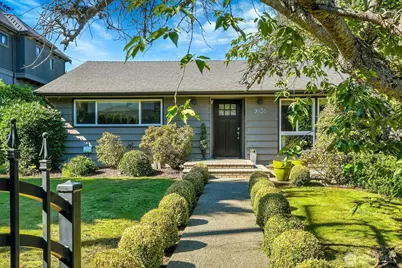 9838 NE 14th Street, Bellevue, WA 98004 - Photo 1