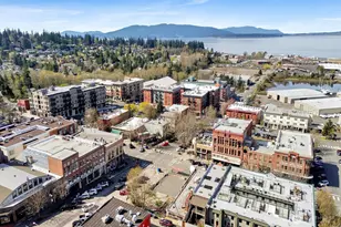 1101 Harris Ave, Bellingham, WA 98225 - Photo 1