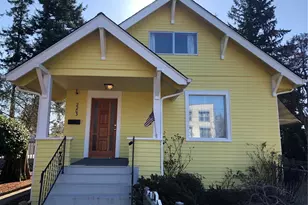 2203 NE 10th St, Renton, WA 98056 - Photo 1