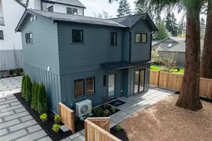 13542 39th Ave NE, Seattle, WA 98125 - Photo 1