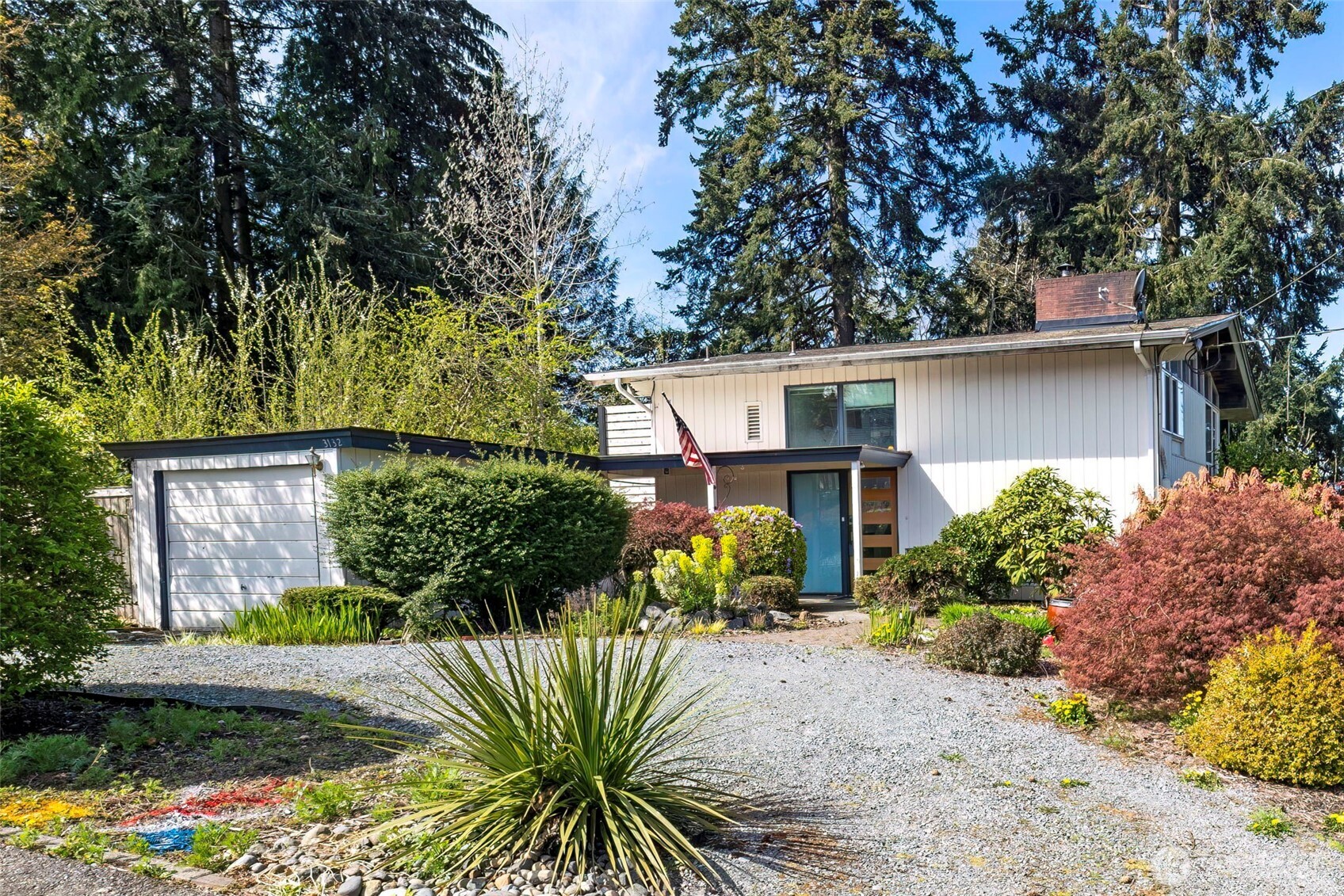 3132 Locust Ave W, University Place, WA 98466 - MLS 2360240 - Coldwell ...