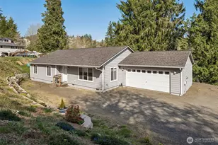 1425 Willapa St, Raymond, WA 98577 - Photo 1