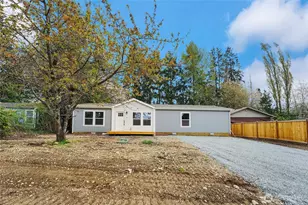 13105 Ridge Cir E, Bonney Lake, WA 98391 - Photo 1