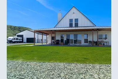 4662 Spring Canyon Rd E, Grand Coulee, WA 99133 - Photo 1