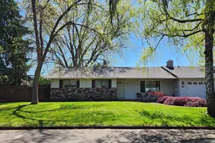 3605 NE 38th St, Vancouver, WA 98661 - Photo 1