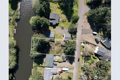 552 Makah Avenue SE, Ocean Shores, WA 98569 - Photo 1