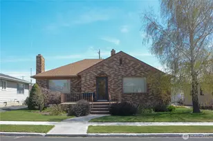 203 W 7th Ave, Ritzville, WA 99169 - Photo 1