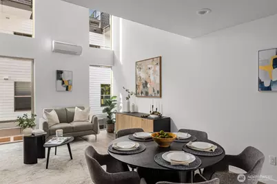 4412 Midvale Avenue N, Seattle, WA 98103 - Photo 1