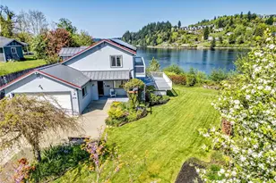 2716 N Lafayette Ave, Bremerton, WA 98312 - Photo 1