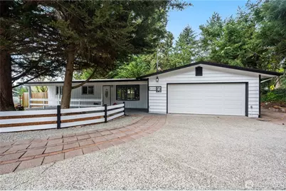 31203 3rd Avenue SW, Federal Way, WA 98023 - Photo 1