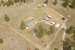 174 B Siwash Creek Road N, Tonasket, WA 98855 - Photo 1