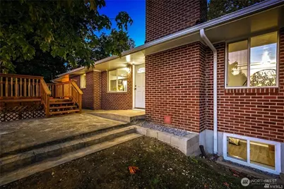 7415 Steilacoom Boulevard SW, Lakewood, WA 98499 - Photo 1