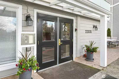 22535 SE Highland Circle #104, Issaquah, WA 98029 - Photo 1