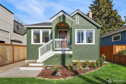 3038 39th Avenue SW, Seattle, WA 98116 - Photo 1