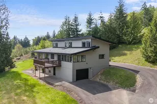 3837 Columbia Heights Rd, Longview, WA 98632 - Photo 1