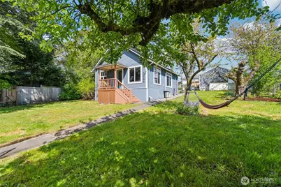 10754 17th Avenue SW, Seattle, WA 98146 - Photo 1