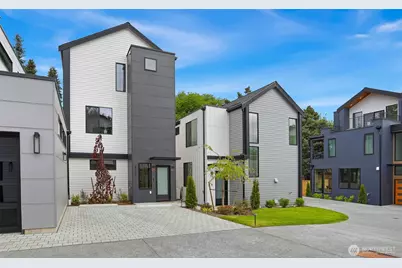 2113 N 117th Street, Seattle, WA 98133 - Photo 1