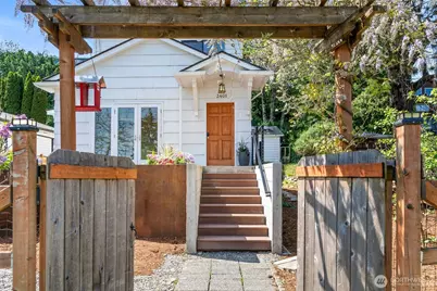 3401 25th Avenue S, Seattle, WA 98144 - Photo 1