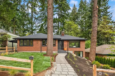 540 NE 130th Street, Seattle, WA 98125 - Photo 1