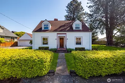 114 N 6th Street, La Conner, WA 98257 - Photo 1