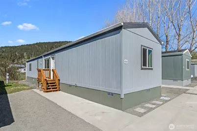 484 W 8th Ave, Colville, WA 99114 - Photo 1
