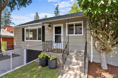 3636 NE 120th Street, Seattle, WA 98125 - Photo 1
