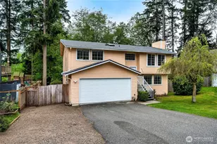 6662 Cortez Pl NW, Bremerton, WA 98311 - Photo 1