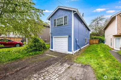 12225 47th Avenue S, Seattle, WA 98178 - Photo 1