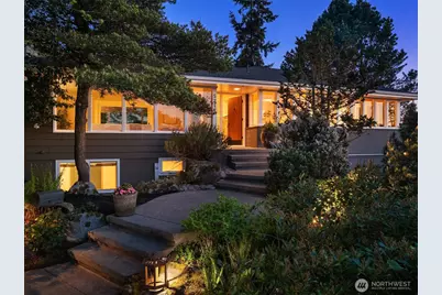 5717 SW Hanford Street, Seattle, WA 98116 - Photo 1