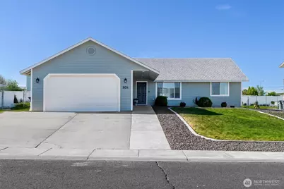 804 W Windrose Drive, Moses Lake, WA 98837 - Photo 1
