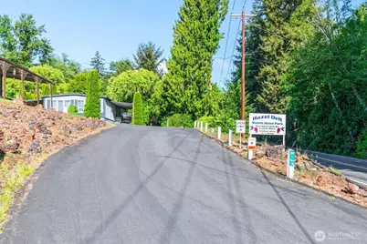 855 Hazel Dell Road, Castle Rock, WA 98611 - Photo 1