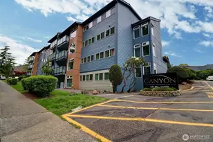 15138 65th Ave S, Tukwila, WA 98188 - Photo 1