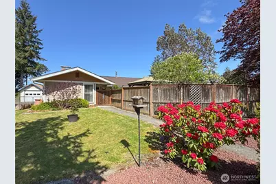 525 W 16th Street, Port Angeles, WA 98363 - Photo 1